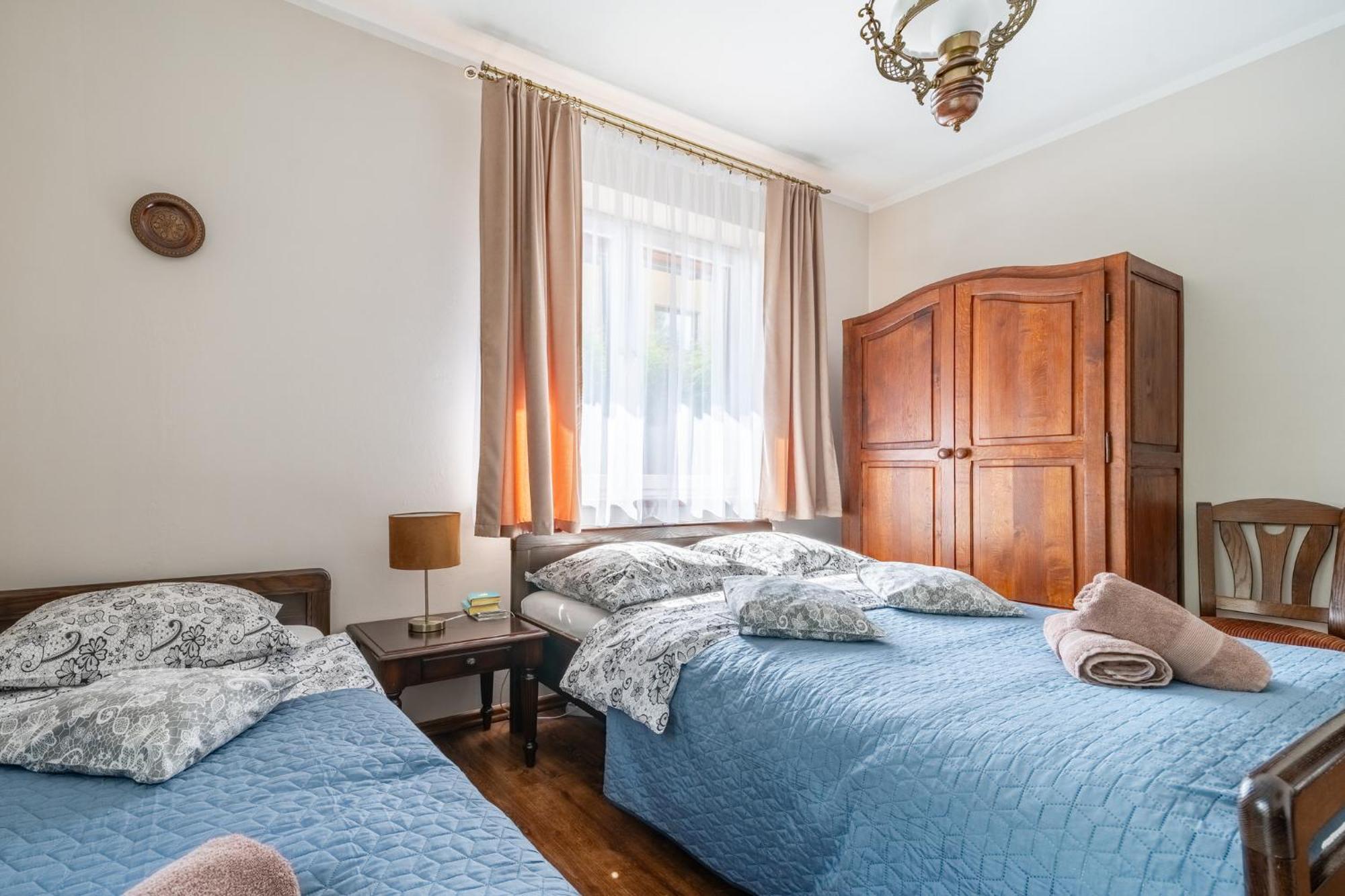 Villa Nawrot Zakopane - Centrum - Blisko Dworca Pkp — Photos 1